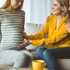 Las familias por gestación subrogada aplauden la nueva ley altruista de Dinamarca y reivindican una legislación similar en España